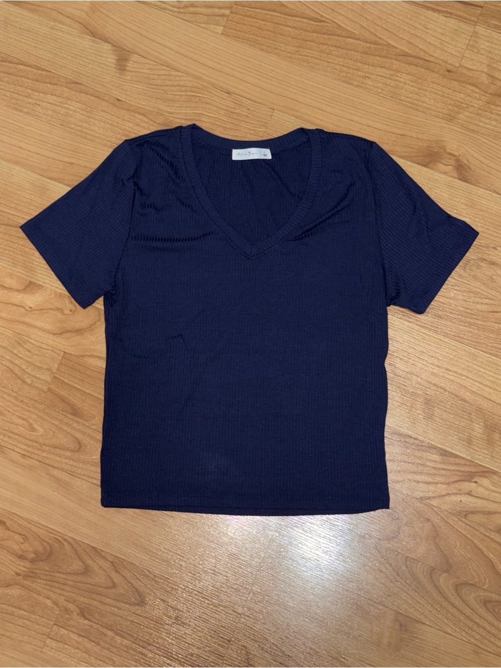 Active Basic Navy Blue Ribbed V-Neck Short Sleeve Top - Picture 2 of 6